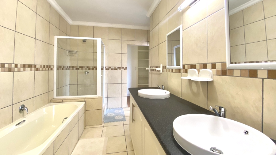 3 Bedroom Property for Sale in Port Owen Western Cape